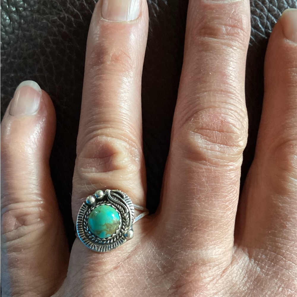 Ring Native American unworn 8 1/3 - Picture 2 of 3